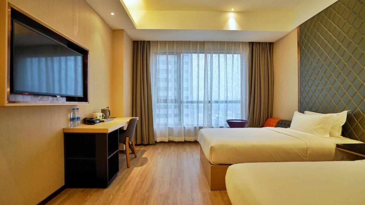 Ibis Styles Hangzhou Chaowang Road Hotel Екстер'єр фото