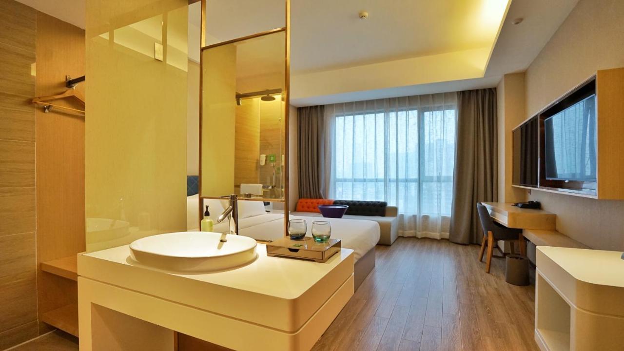 Ibis Styles Hangzhou Chaowang Road Hotel Екстер'єр фото